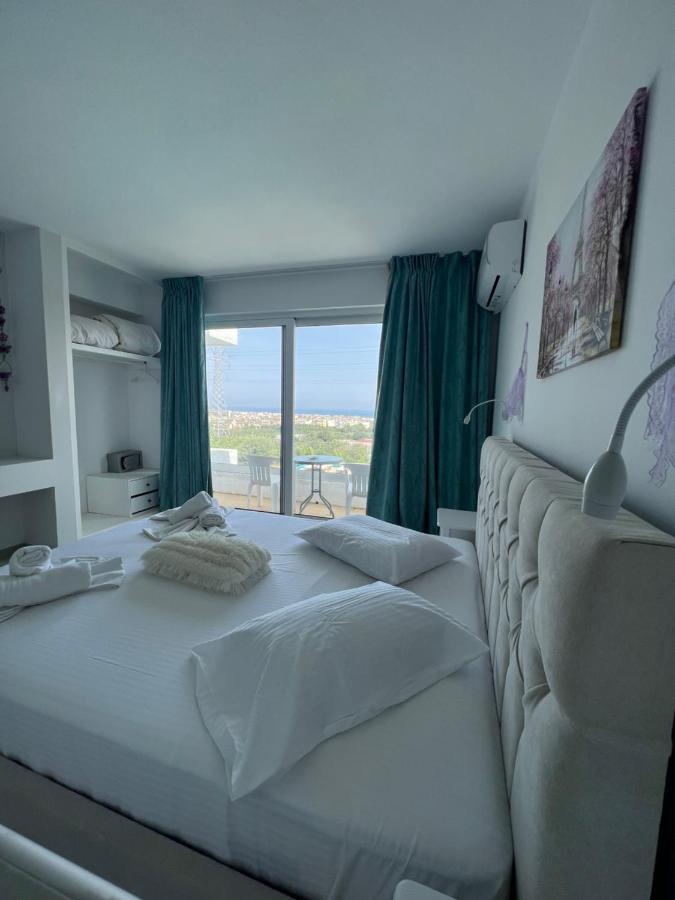 Silia Suites Malia Eksteriør billede