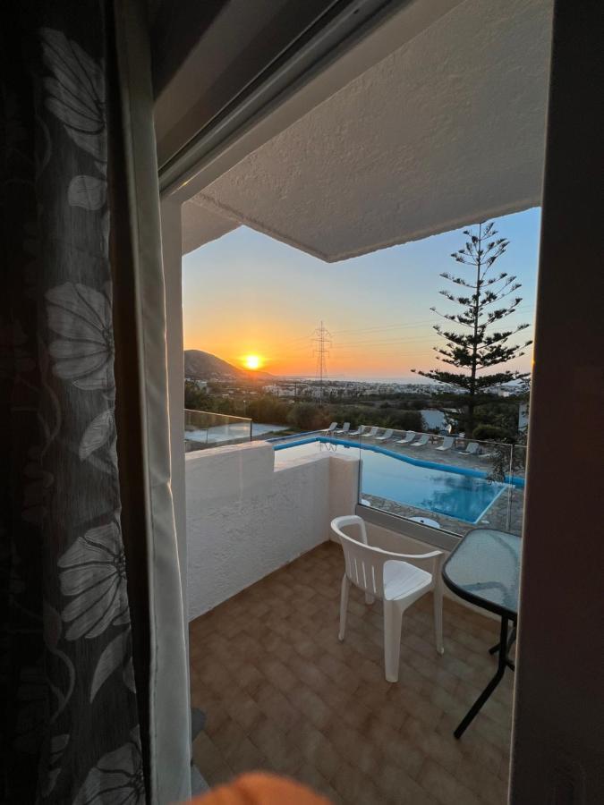 Silia Suites Malia Eksteriør billede