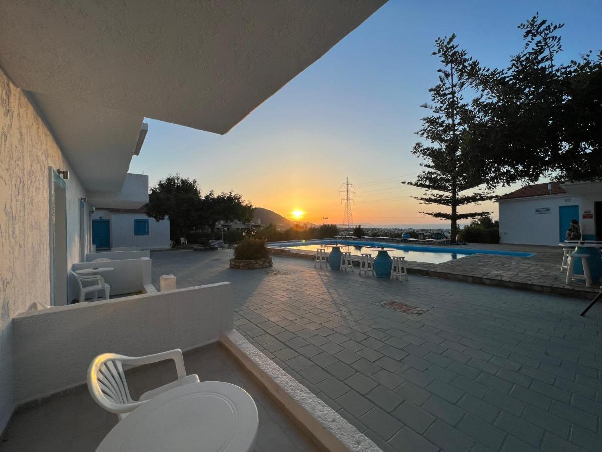 Silia Suites Malia Eksteriør billede
