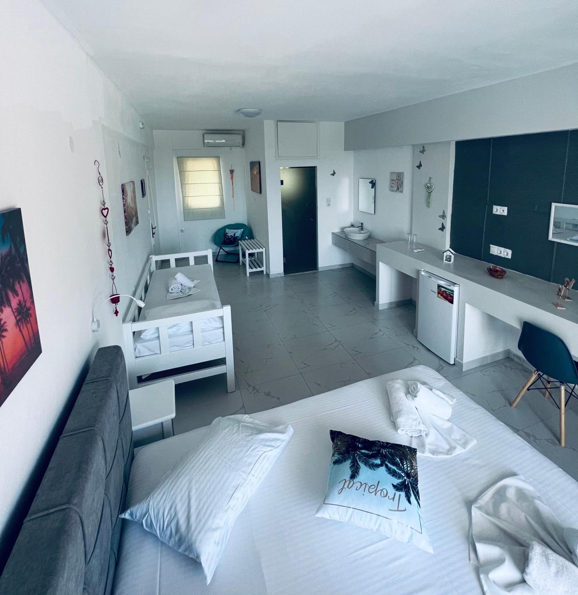 Silia Suites Malia Eksteriør billede