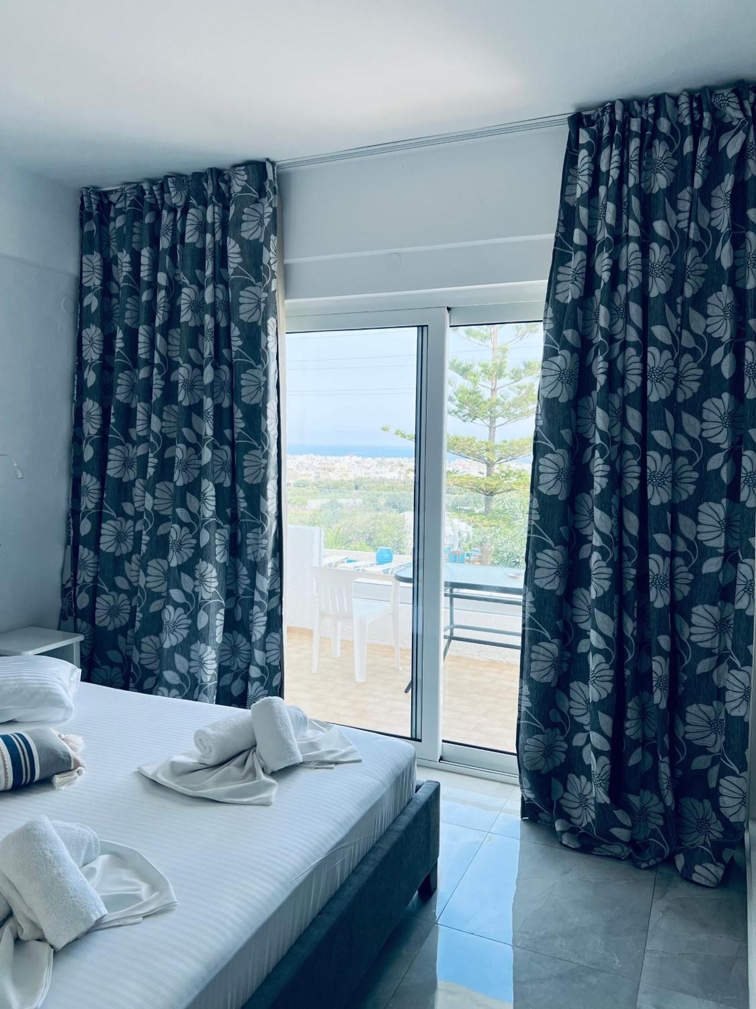 Silia Suites Malia Eksteriør billede