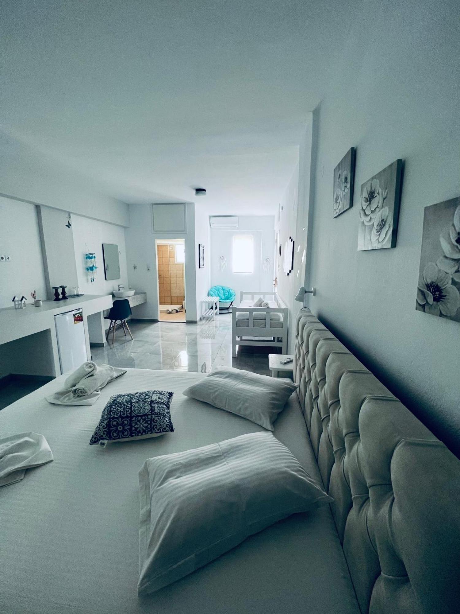Silia Suites Malia Eksteriør billede