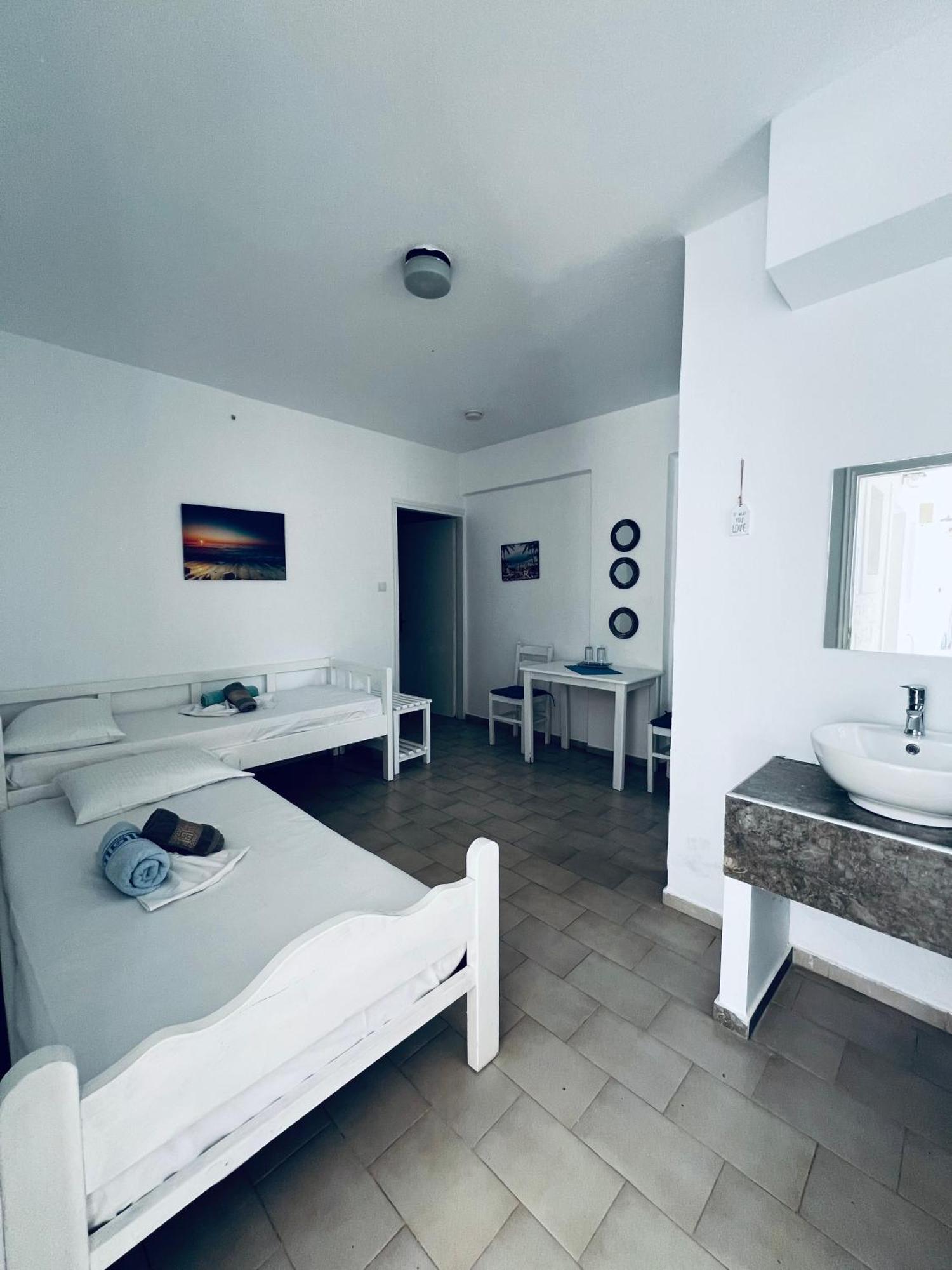 Silia Suites Malia Eksteriør billede